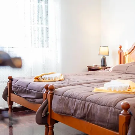 Cedars Tree House 別荘 Arrifes