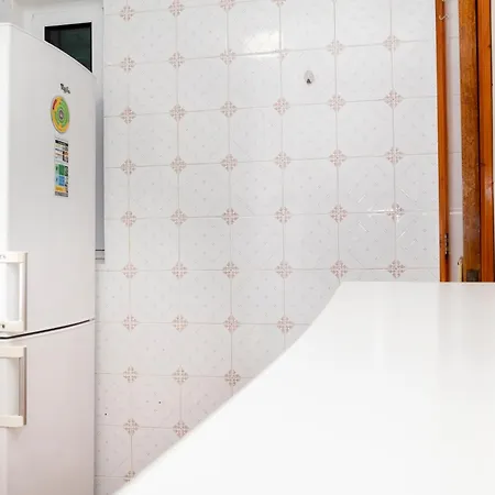 Tatil Evi Cedars Tree House Arrifes