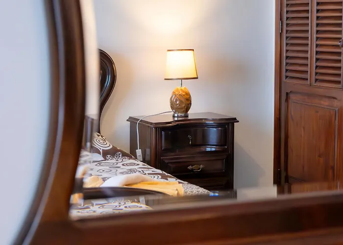 Cedars Tree House Hébergement de vacances Arrifes