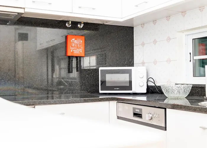 בית נופש Cedars Tree House Arrifes